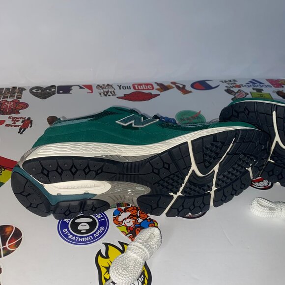 New Balance 2002R Green Marsh - M2002RFK - Size 10 Men - Picture 6 of 10